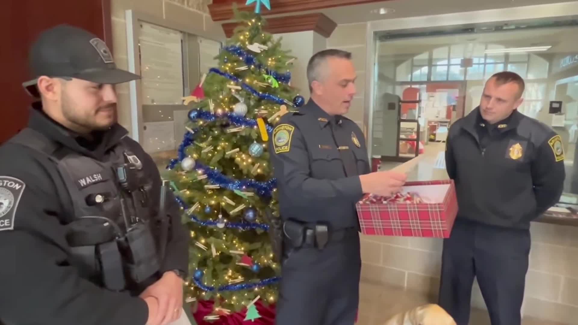 Abington Police Department & Santa's Elves HD